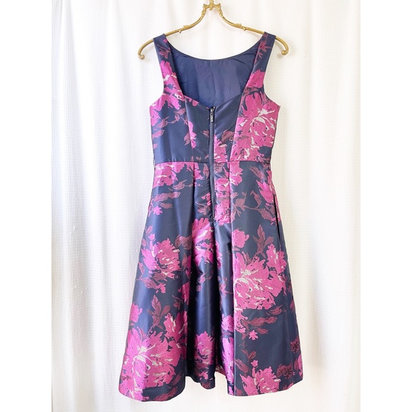 Navy and fuschia floral sleeveless Eliza J cocktail dress - Picture 2 of 5